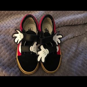 Mickey Mouse vans